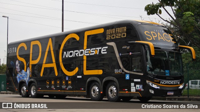 Expresso Nordeste 5645 na cidade de São Paulo, São Paulo, Brasil, por Cristiano Soares da Silva. Número da foto: #8166299.