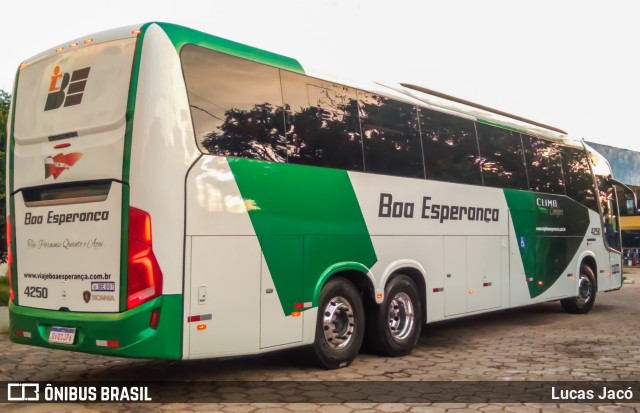 Comércio e Transportes Boa Esperança 4250 na cidade de Belém, Pará, Brasil, por Lucas Jacó. ID da foto: 8168003.