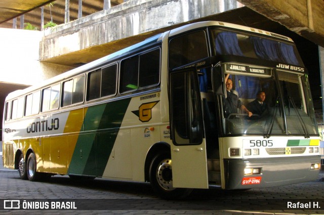 Empresa Gontijo de Transportes 5805 na cidade de Belo Horizonte, Minas Gerais, Brasil, por Rafael H.. ID da foto: 8169213.