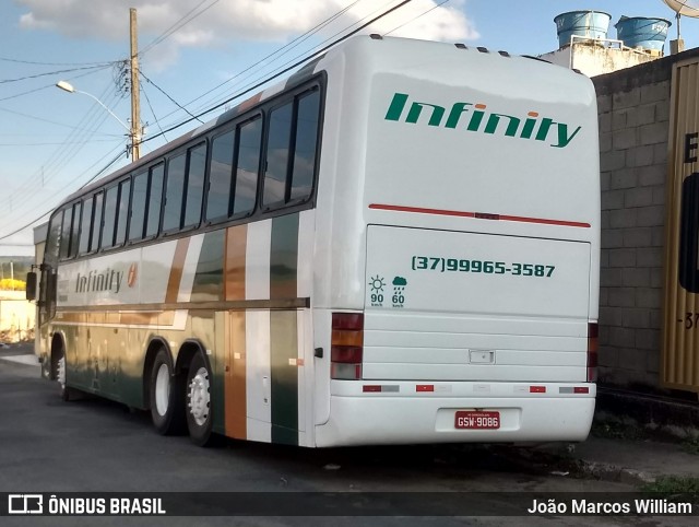 Infinity Turismo 2400 na cidade de Carmo do Cajuru, Minas Gerais, Brasil, por João Marcos William. Número da foto: #8167766.