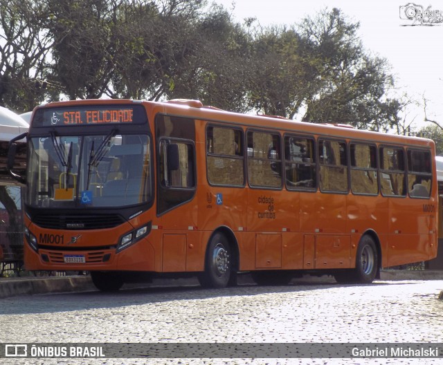 Auto Viação Mercês MI001 na cidade de Curitiba, Paraná, Brasil, por Gabriel Michalski. Número da foto: #8167521.