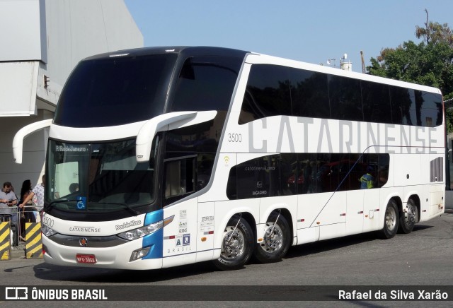 Auto Viação Catarinense 3500 na cidade de Rio de Janeiro, Rio de Janeiro, Brasil, por Rafael da Silva Xarão. Número da foto: #8169941.