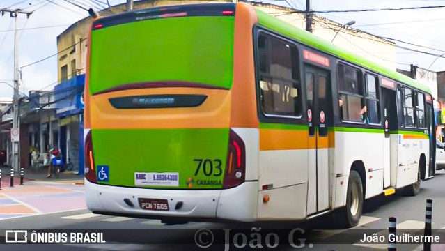 Rodoviária Caxangá 703 na cidade de Recife, Pernambuco, Brasil, por João Guilherme. ID da foto: 8173312.