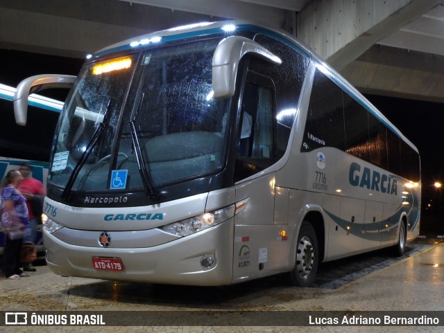 Viação Garcia 7716 na cidade de Araraquara, São Paulo, Brasil, por Lucas Adriano Bernardino. ID da foto: 8175747.