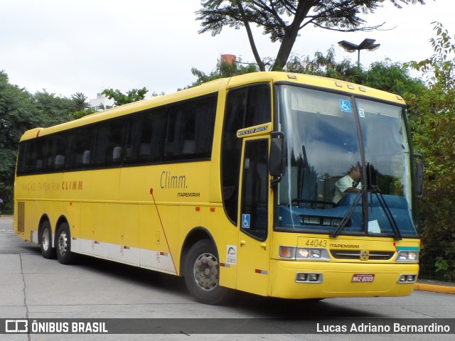 Viação Itapemirim 44043 na cidade de São Paulo, São Paulo, Brasil, por Lucas Adriano Bernardino. ID da foto: 8176066.