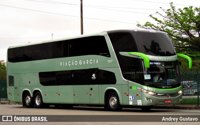 Viação Garcia 7317 na cidade de São Paulo, São Paulo, Brasil, por Andrey Gustavo. Número da foto: #8176430.
