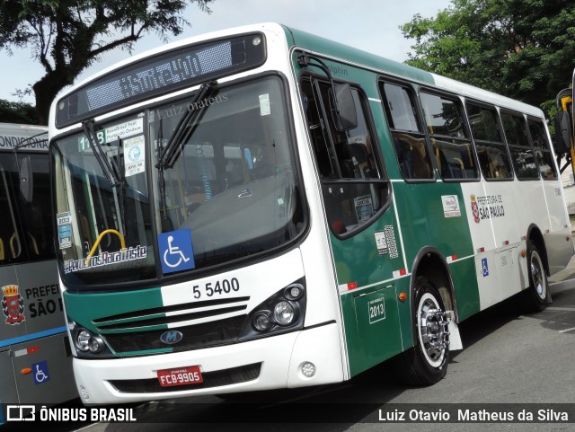 Move 5 5400 na cidade de São Paulo, São Paulo, Brasil, por Luiz Otavio Matheus da Silva. Número da foto: #8178851.